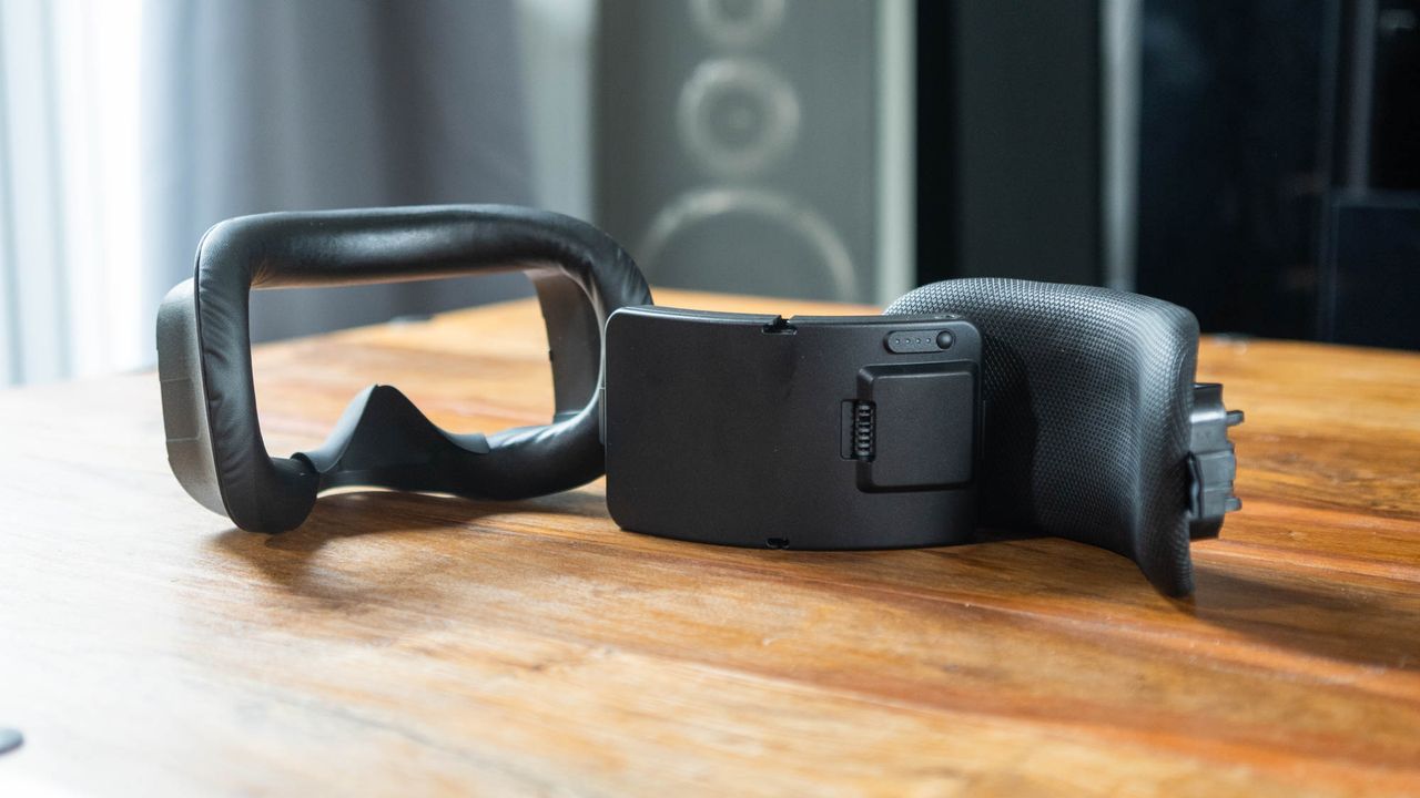A photograph of the removable face gasket, battery pack and head pad from the HTC Vive Focus 3
