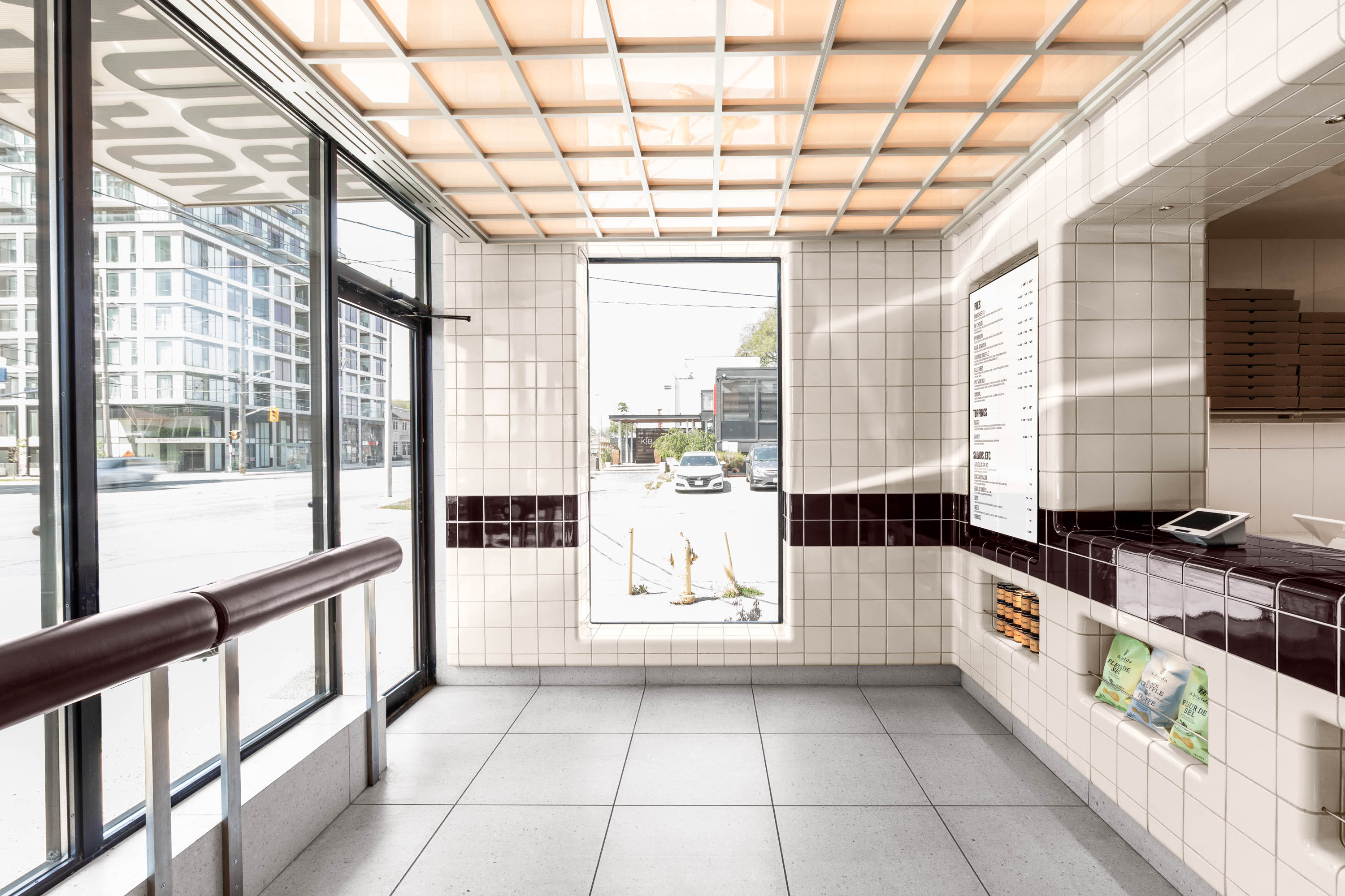 north of brooklyn queensway toronto