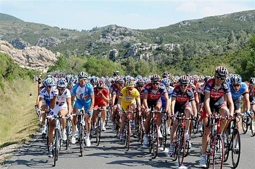 The Silence-Lotto team was forced to work