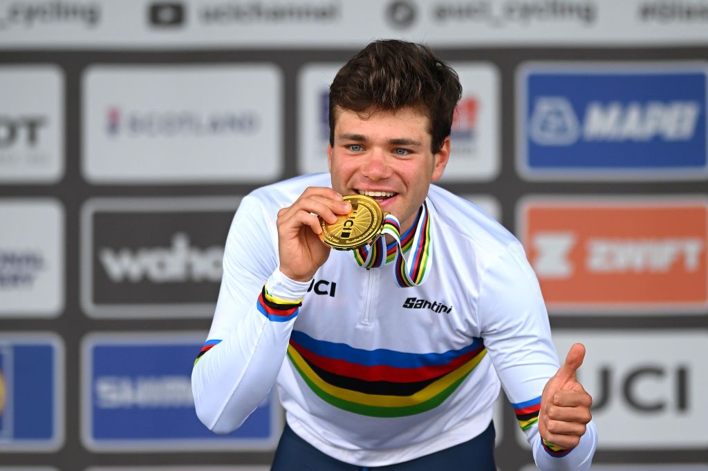 STIRLING SCOTLAND AUGUST 09 Gold medalist Lorenzo Milesi of Italy celebrates winning during the medal ceremony after the Men Under 23 Individual Time Trial a 362km race from Stirling to Stirling 80m at the 96th UCI Cycling World Championships Glasgow 2023 Day 7 UCIWT on August 09 2023 in Glasgow Stirling Photo by Dario BelingheriGetty Images