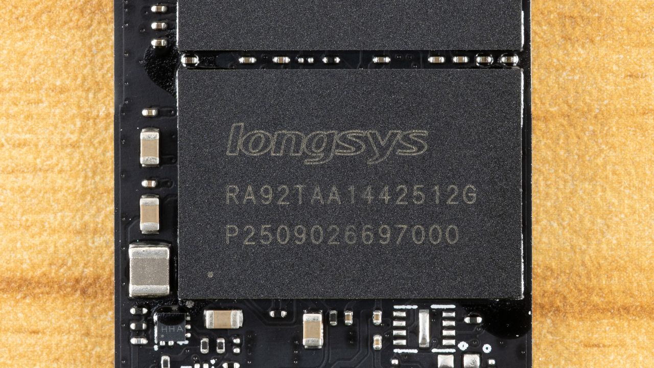 GameStop NVMe SSD 2TB SSD