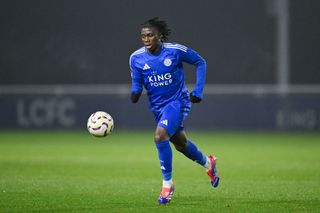 SILEBY, ENGLAND - DECEMBER 13: Jeremy Monga of Leicester in action during The FA Youth Cup Third round match between Leicester City and Chelsea at Leicester City FC Training Ground on December 13, 2024 in Sileby, England. (Photo by Michael Regan/Getty Images) Manchester United