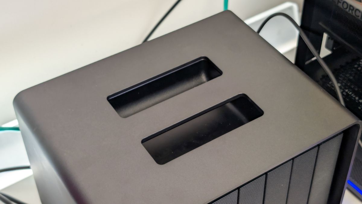 A Seagate LaCie 8big Pro5 DAS