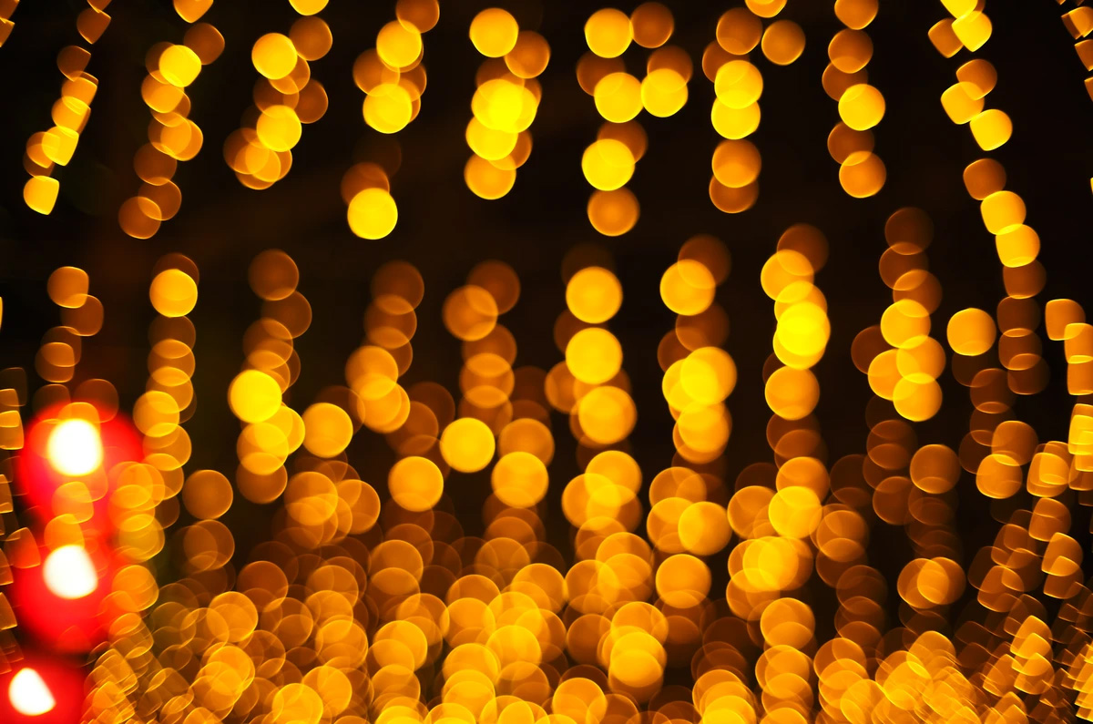 Bokeh captured with Lailens 50mm f/1.1