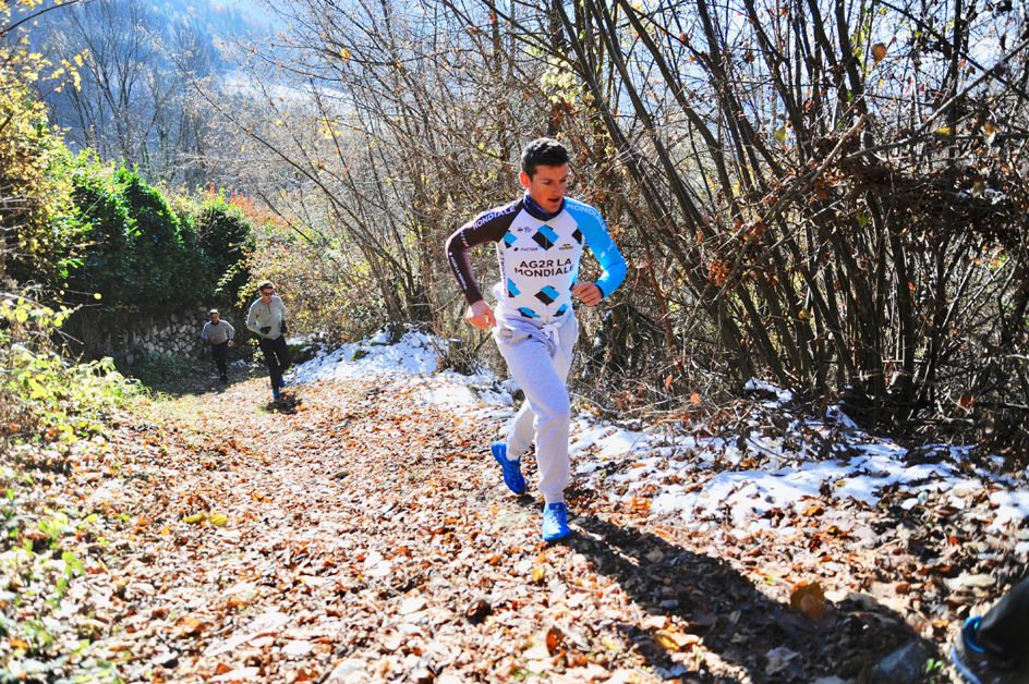 Mathias Frank leads the trail run