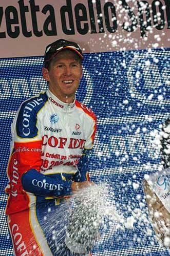 Spray time for Rik Verbrugghe after winning stage 7