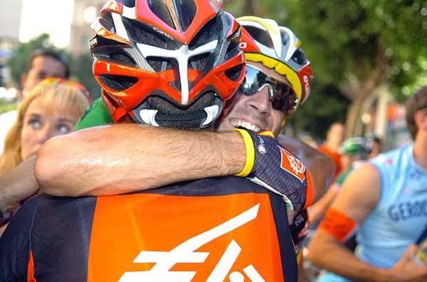 Caisse celebrates