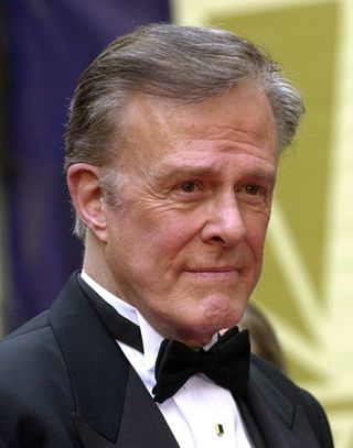 Everybody Loves Raymond actor Robert Culp dies