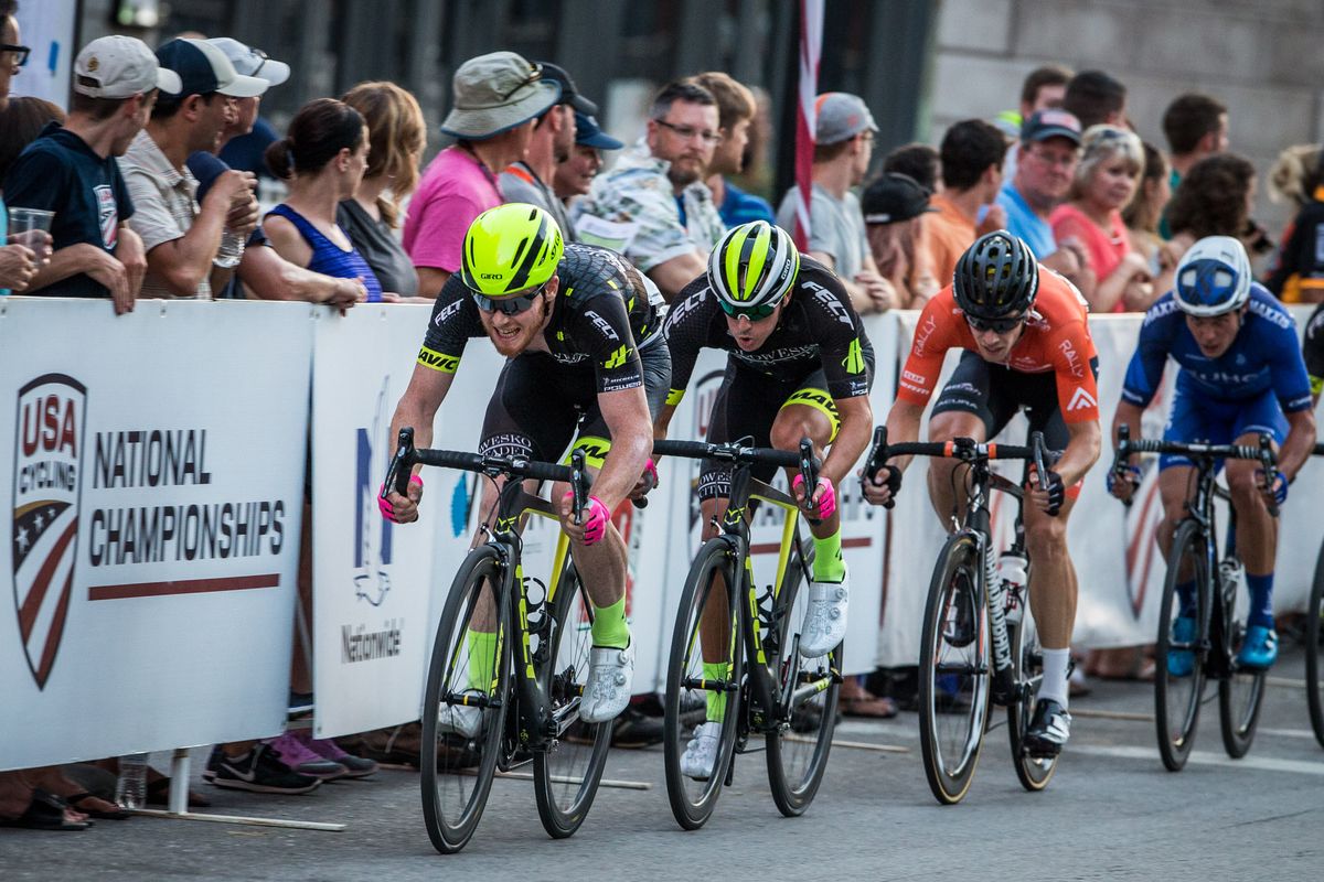 John Murphy (Holowesko) leads on the final lap