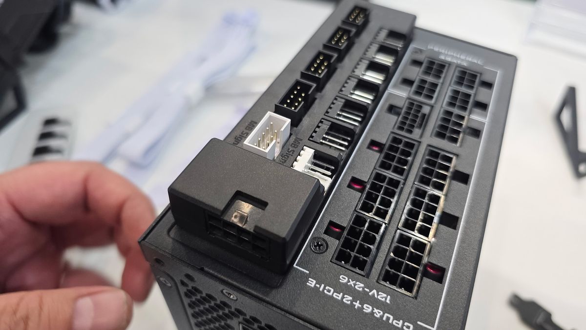 Lian Li RS-series PSUs