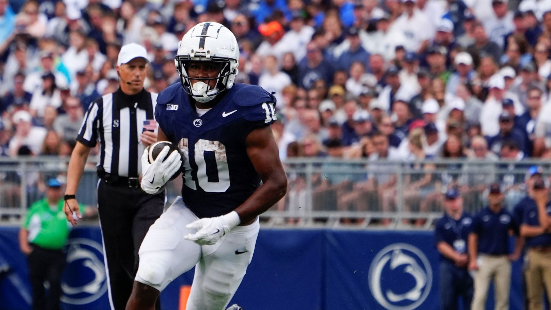 How To Watch College Football On Peacock What To Watch how-to-watch-college-football-on-peacock-what-to-watch