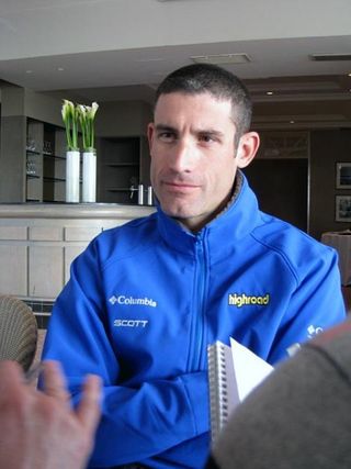 George Hincapie (Columbia-Highroad) speaks prior to Ronde van Vlaanderen