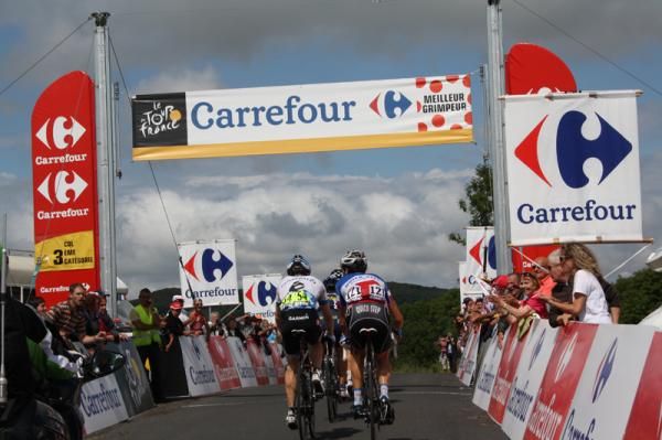 Farrar makes it over another climb