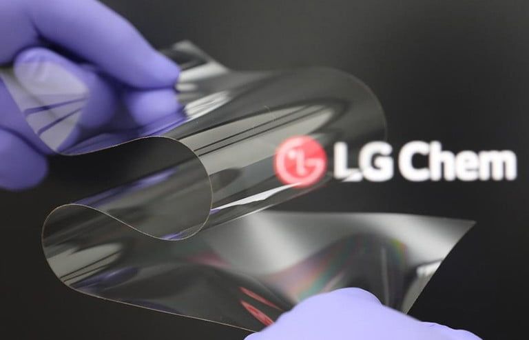 LG&#039;s new flexible display could revolutionise foldables