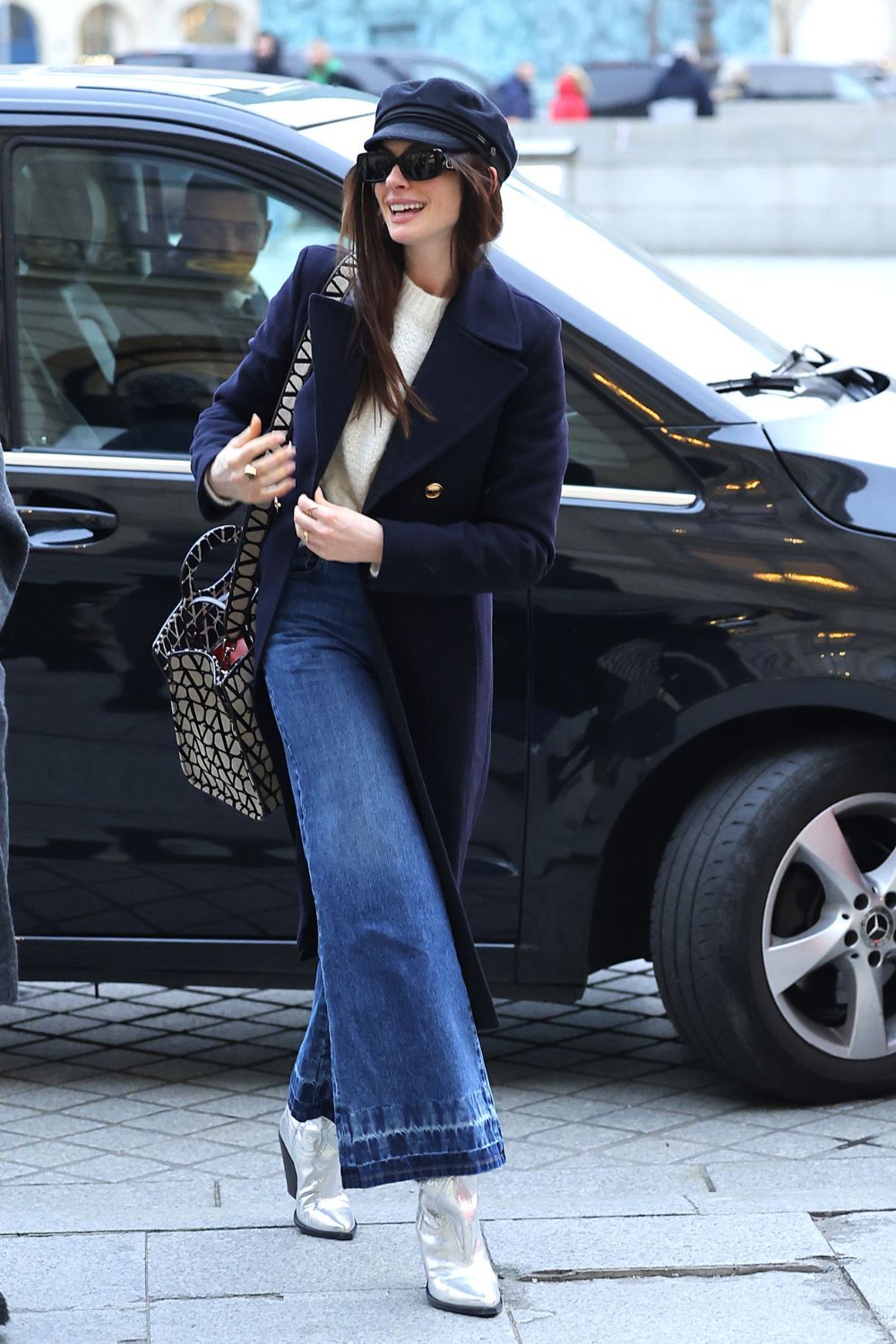 Anne Hathaway Fashion: Valentino