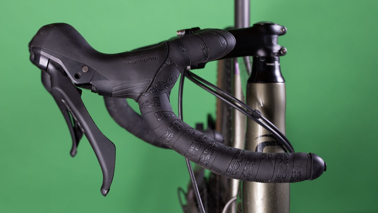 Enve G Series Gravel Handlebar view showing shape of the drops