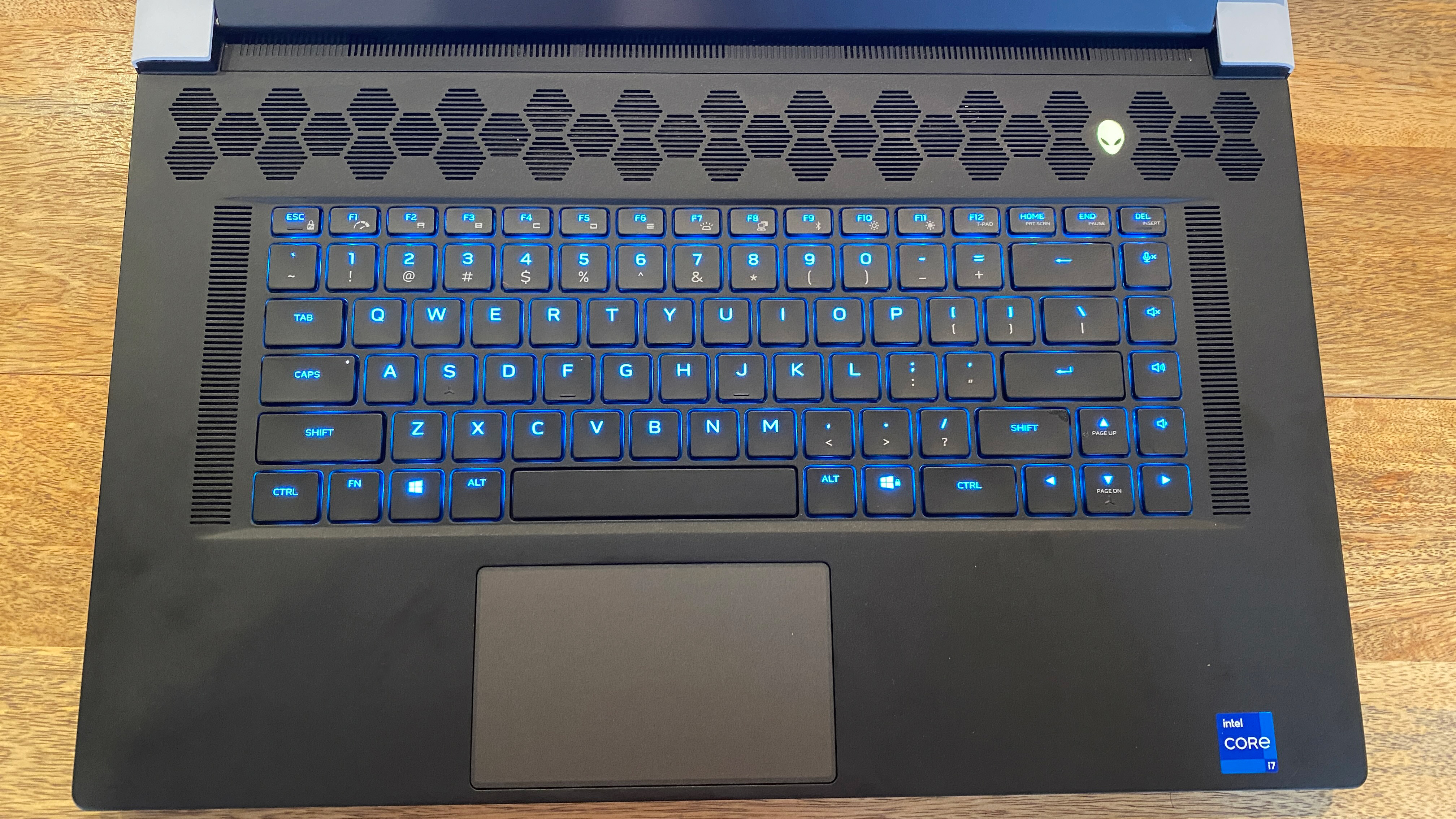 Alienware x17