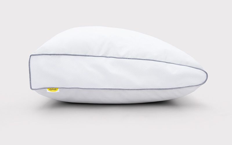 The side view of the Eve Microfibre Pillow