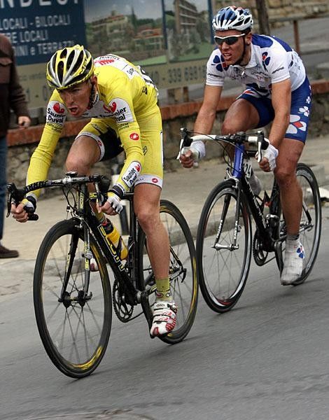 Ricc&ograve; and Gilbert fly down the Poggio.