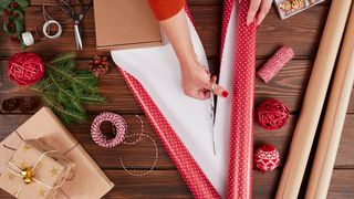 Cutting wrapping paper