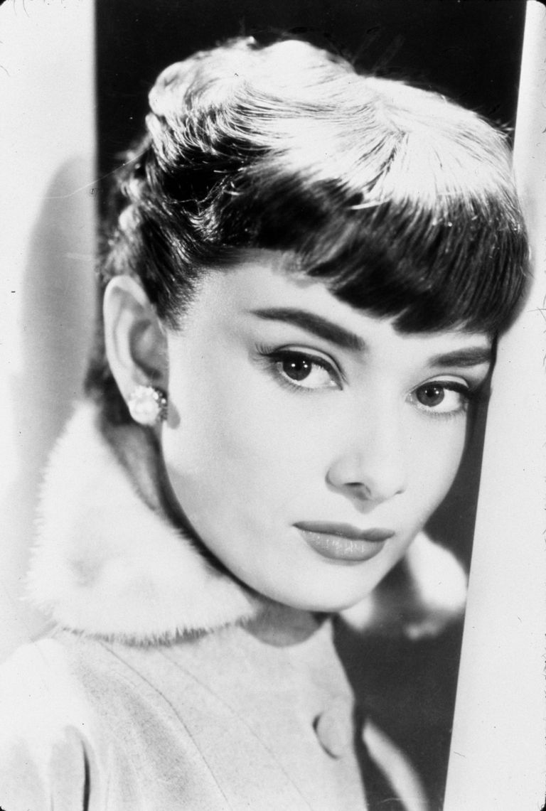 Audrey Hepburn's Best Hairstyles: From Breakfast At Tiffany's To Roman ...