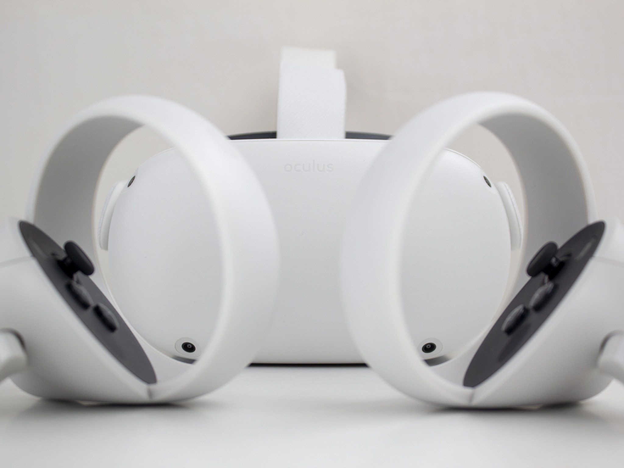 Oculus Quest 2 review: VR just got leveled up | Windows Central
