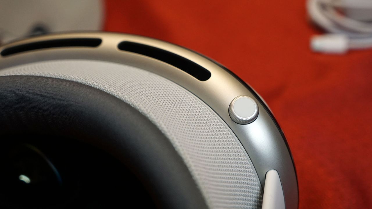 Apple Vision Pro Review