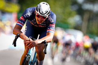 Mathieu van der Poel wins stage 2 of the 2021 Tour de France