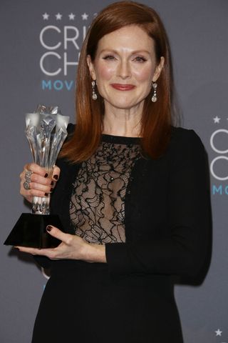Julianne Moore At The Critics' Choice Awards 2015