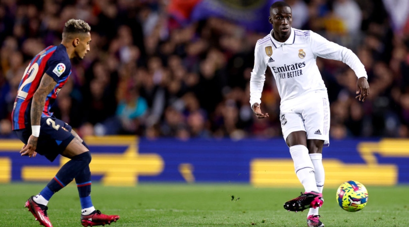 Ferland Mendy playing for Real Madrid against barcelona
