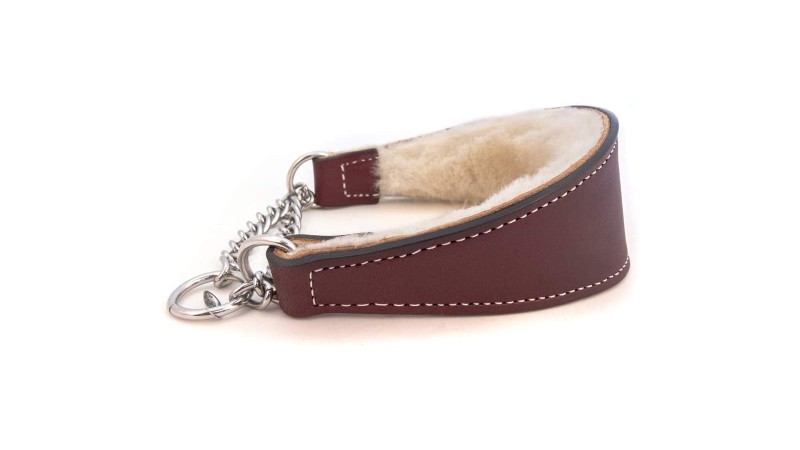 Auburn Leathercrafters sheepskin-lined leather martingale collar