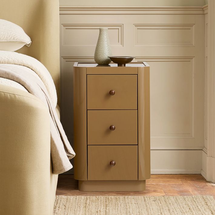 Pierce &amp;amp; Ward Lacquered Nightstand (16")