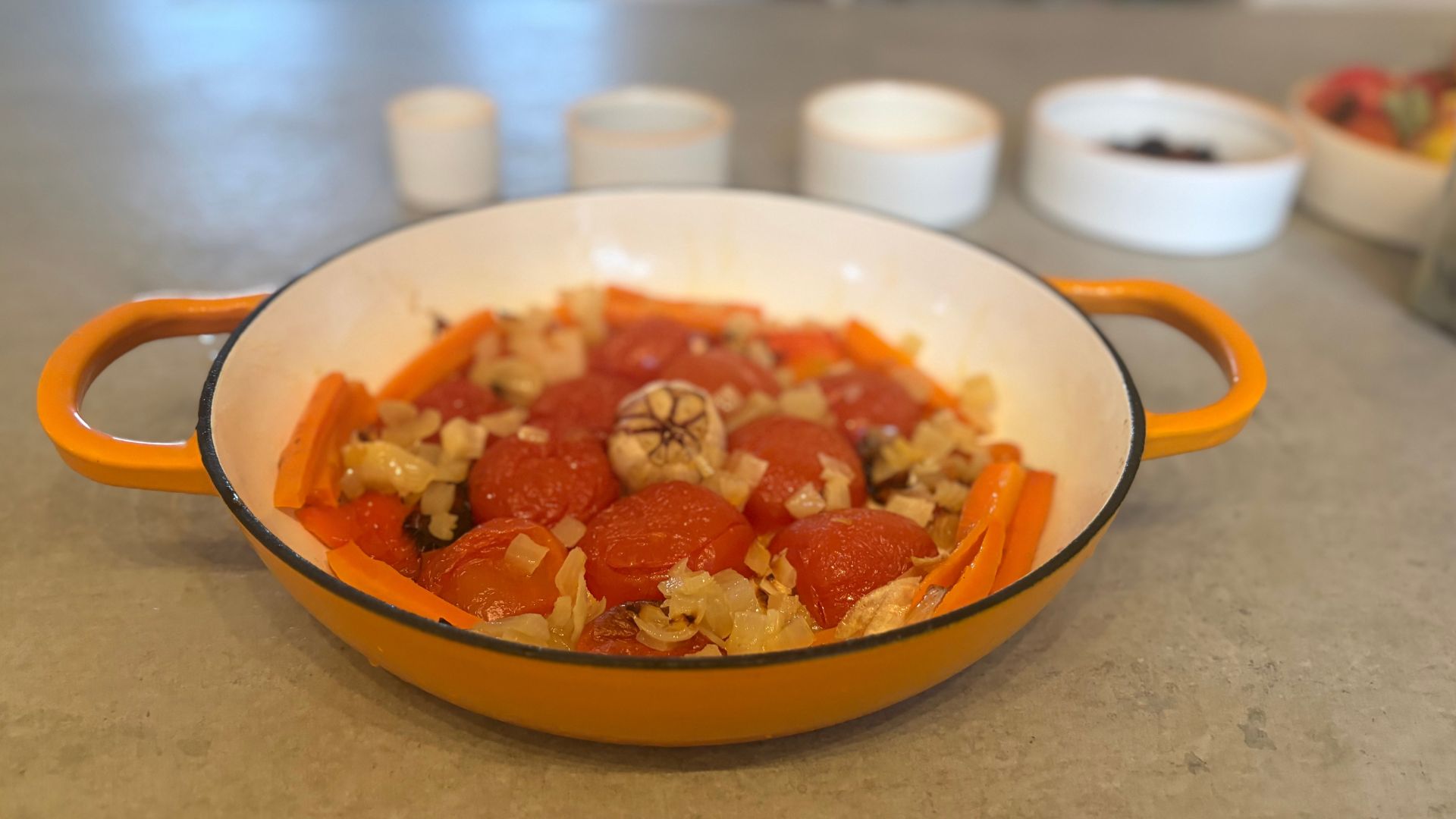 Testing the Dunelm Cast Iron Casserole Dish