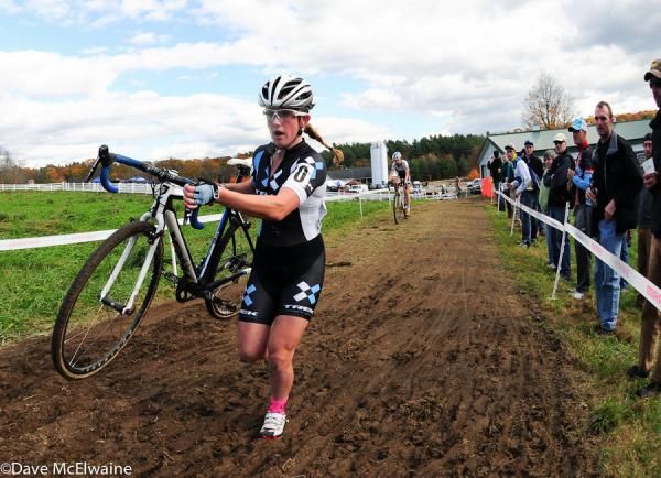 Ellen Noble (Trek Cyclocross Collective) running in mud that was drying quickly