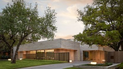 Greenway House, a Texan family house by smitharc