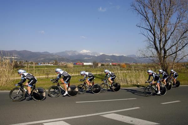 Garmin-Cervelo show a few chinks in the armour
