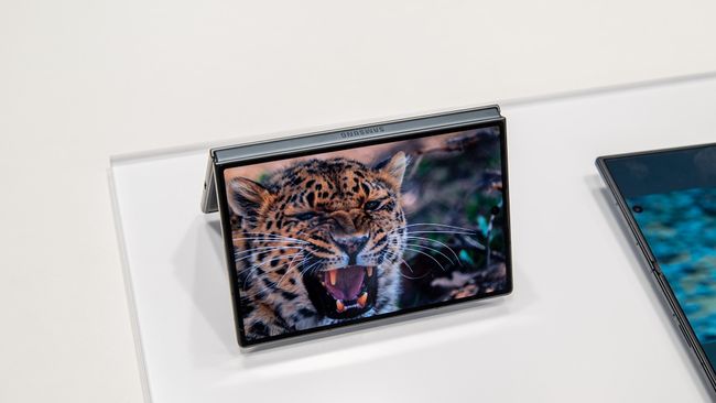 Последний шанс! Предзаказ складного смартфона Samsung Galaxy Z Fold 8 обойдется всего от 699,99 долларов, но время на исходе