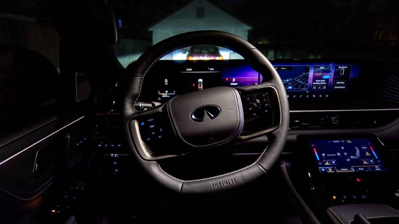 2026 Infiniti QX80 test drive.