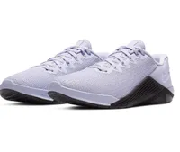 Nike Metcon 5 women's | was $129.95 | now $92.66 | save 29% at Amazon