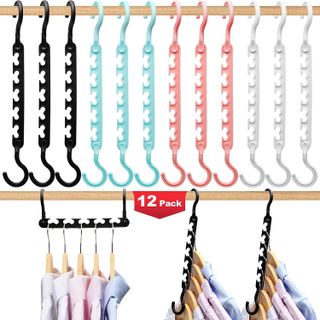 Collapsible shirt hanger
