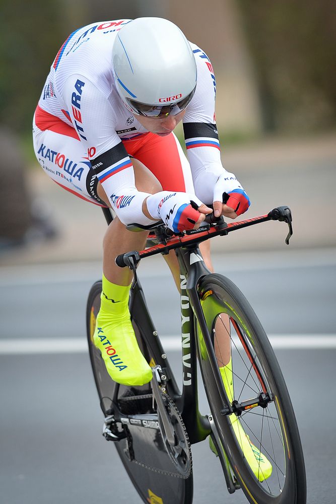 Anton Vorobyev of Team Katusha on his way to winning the prologue.