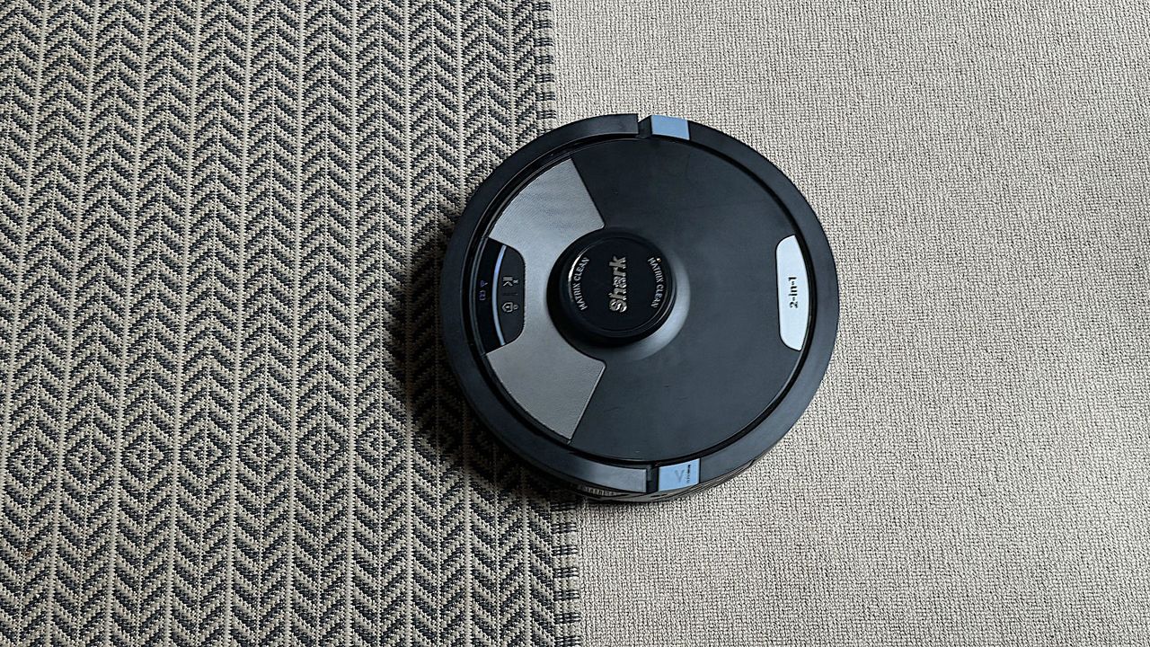 Shark Matrix Plus 2-in-1 robot vacuum in reviewer's home