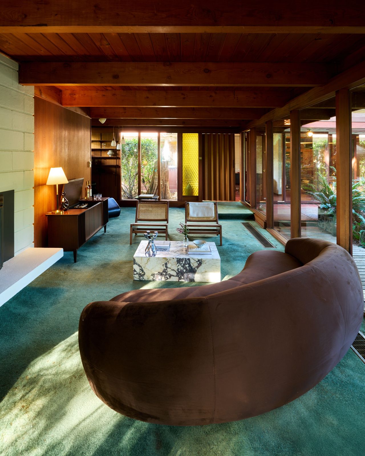 The garden room, Mahogany House