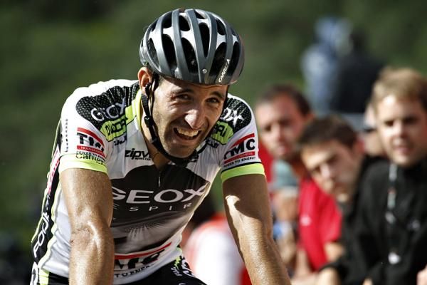 David De La Fuente (Geox-TMC) was in the early break and finished third on the stage.