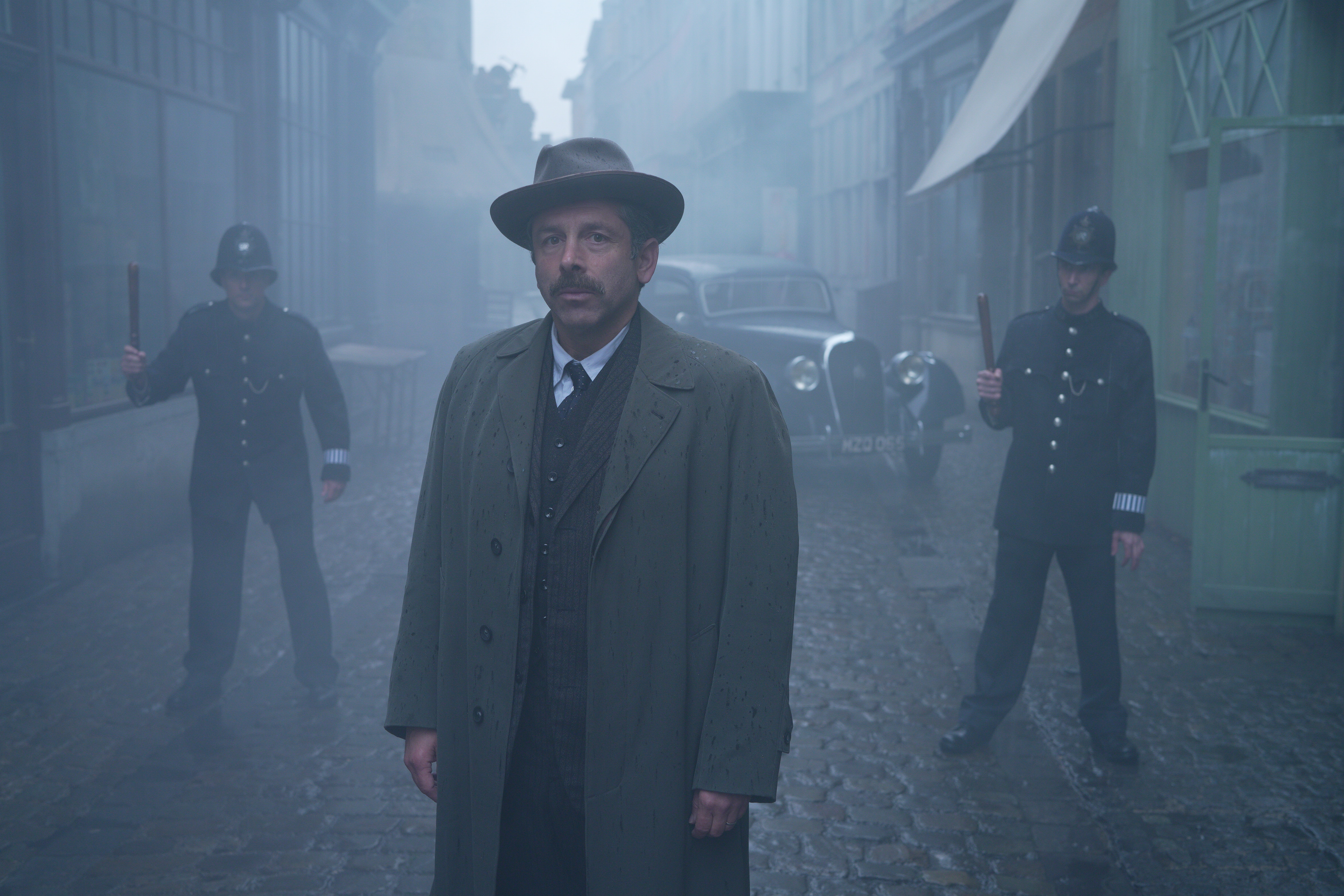 Elliot Levey as Inspector Bliss.