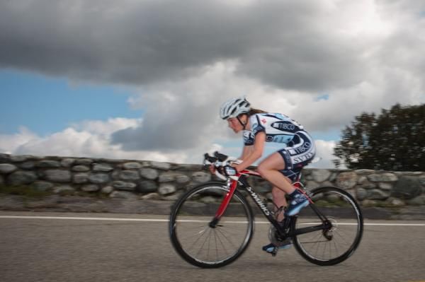 Erinne Willock (TIBCO) going hard near the top of the course.