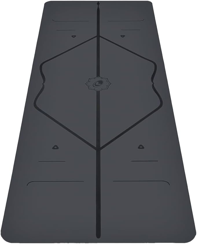 Liforme Original Yoga Mat &amp;ndash; Free Yoga Bag Included - Patented Alignment System, Warrior-Like Grip, Non-Slip, Eco-Friendly and Biodegradable, Sweat-Resistant, 4.2mm Thick Mat for Comfort - Grey