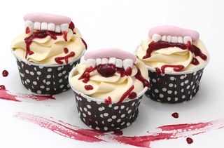 Halloween fang cupcakes