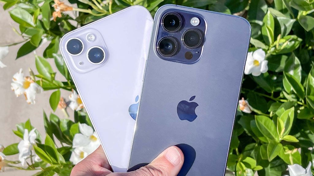 iPhone 14 Plus vs iPhone 14 Pro Max — this is the iPhone I'd choose ...