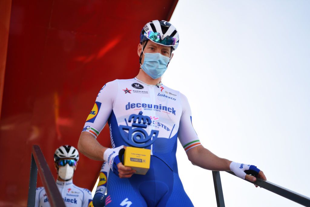 SABIANIGO SPAIN OCTOBER 24 Start Sam Bennett of Ireland and Team Deceuninck QuickStep Best Team Trophy Covid safety measures Mask Team Presentation during the 75th Tour of Spain 2020 Stage 5 a 1844km Huesca to Sabinigo 835m lavuelta LaVuelta20 La Vuelta on October 24 2020 in Sabinigo Spain Photo by Justin SetterfieldGetty Images